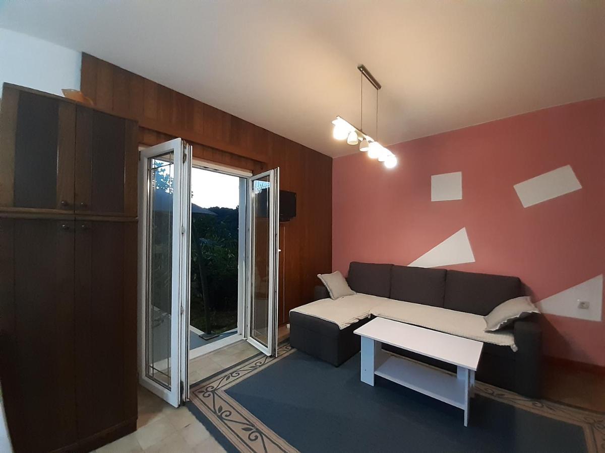 Apartments Cebalo - Ekonomija Корчула Экстерьер фото