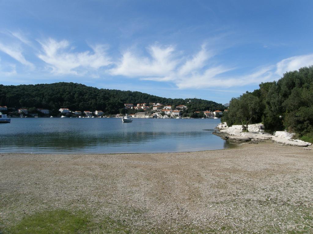 Apartments Cebalo - Ekonomija Корчула Экстерьер фото